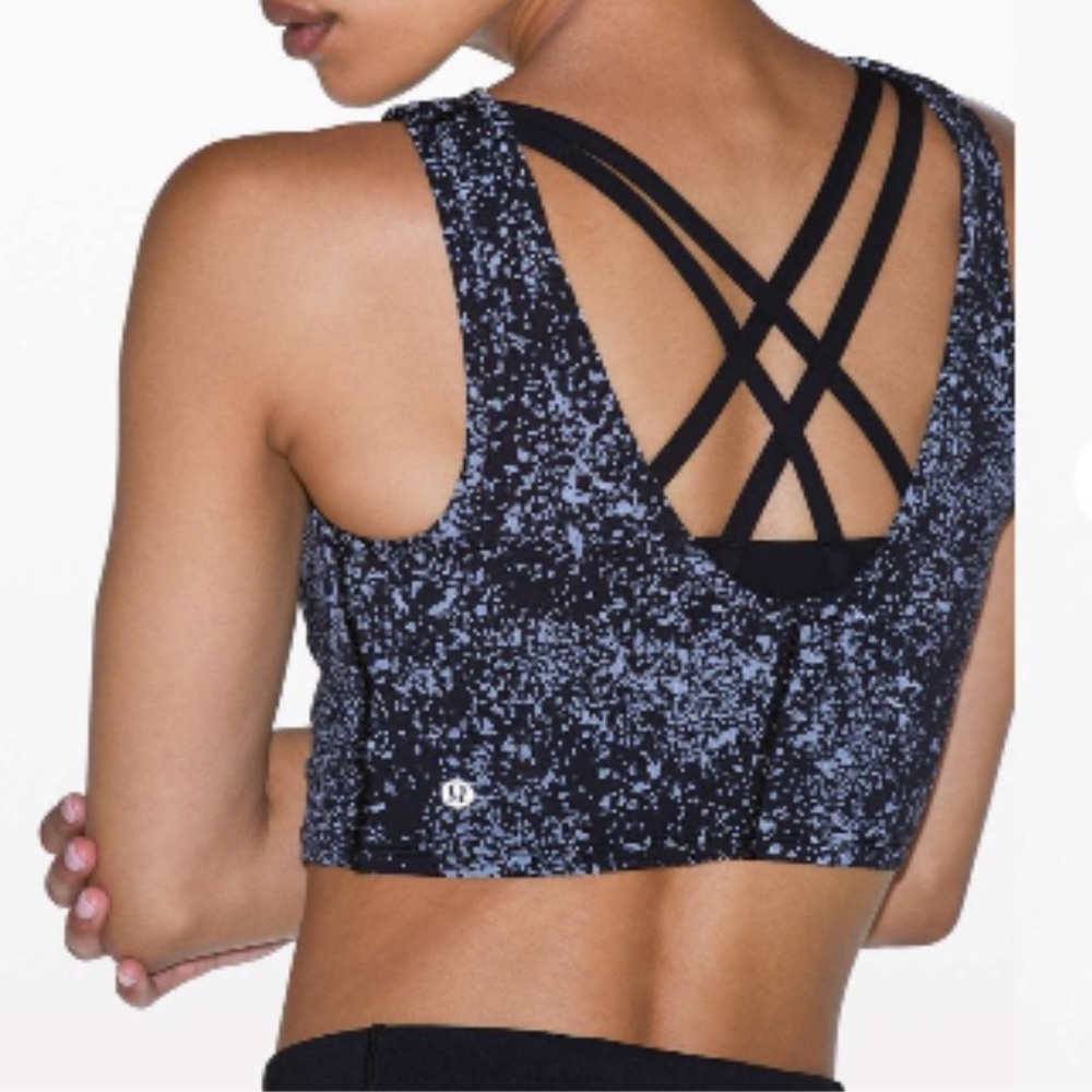 Lululemon Energetic Edge Cropped Tank in Black Size 10 NWOT